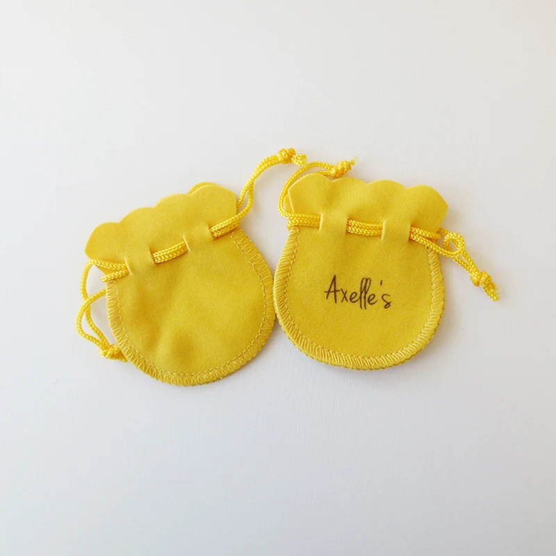 Pink velvet pouch with satin ribbon drawstring